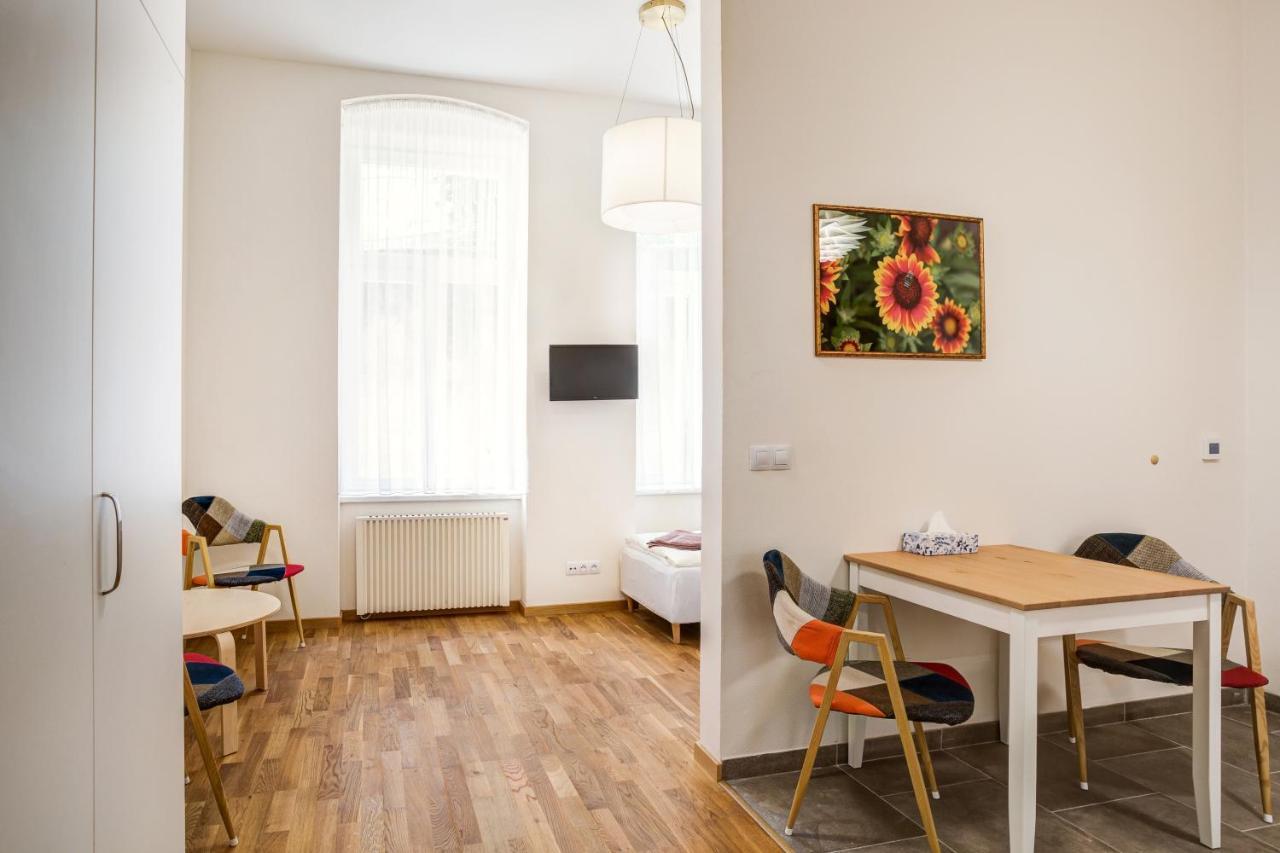 Apartman Karlovarska Marianske Lazne Ngoại thất bức ảnh