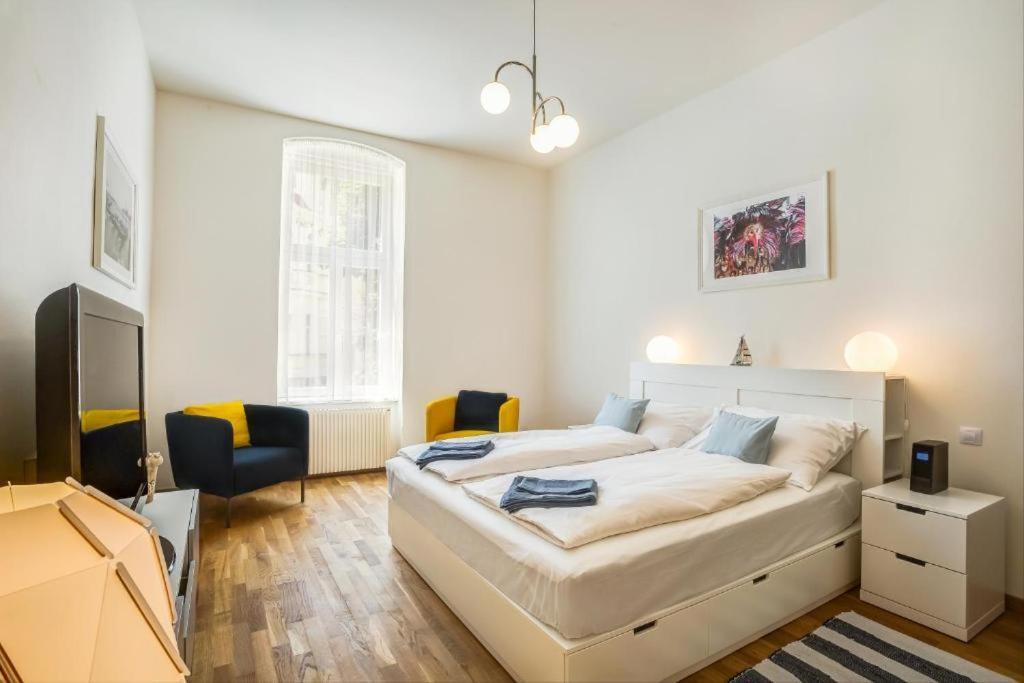 Apartman Karlovarska Marianske Lazne Ngoại thất bức ảnh